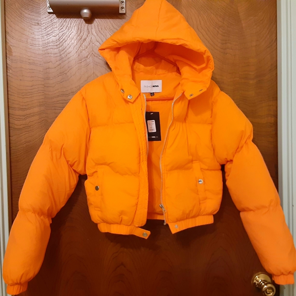 Cropped Puffer Jacket